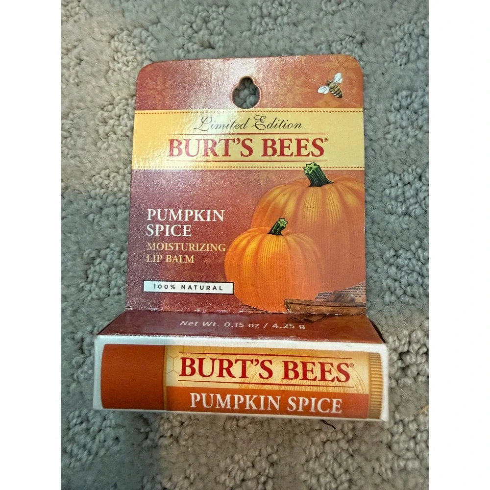 Burt's Bees Pumpkin Spice Lip Balm Limited Edition 100% Natural Moisturizing